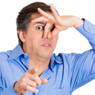 7 tõhusat moodust halva hingeõhu kaotamiseks Halb hingeõhk on äärmiselt ebameeldiv! Paljud haaravad niisuguses olukorras nätsu või mündimaitselise dražee järele, kuna see võimaldab vähemalt hetkeks probleemi varjata. Kahjuks ei kaota komm ega näts aga halva hingeõhu põhjust, mis võib olla seotud nii tervisehäirete, toiduvalikute kui halbade harjumustega.